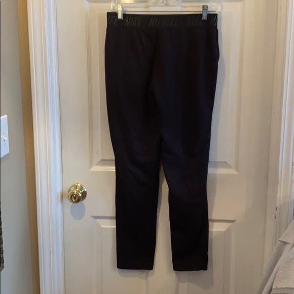 Nike dri fit activewear pants - Picture 6 of 6